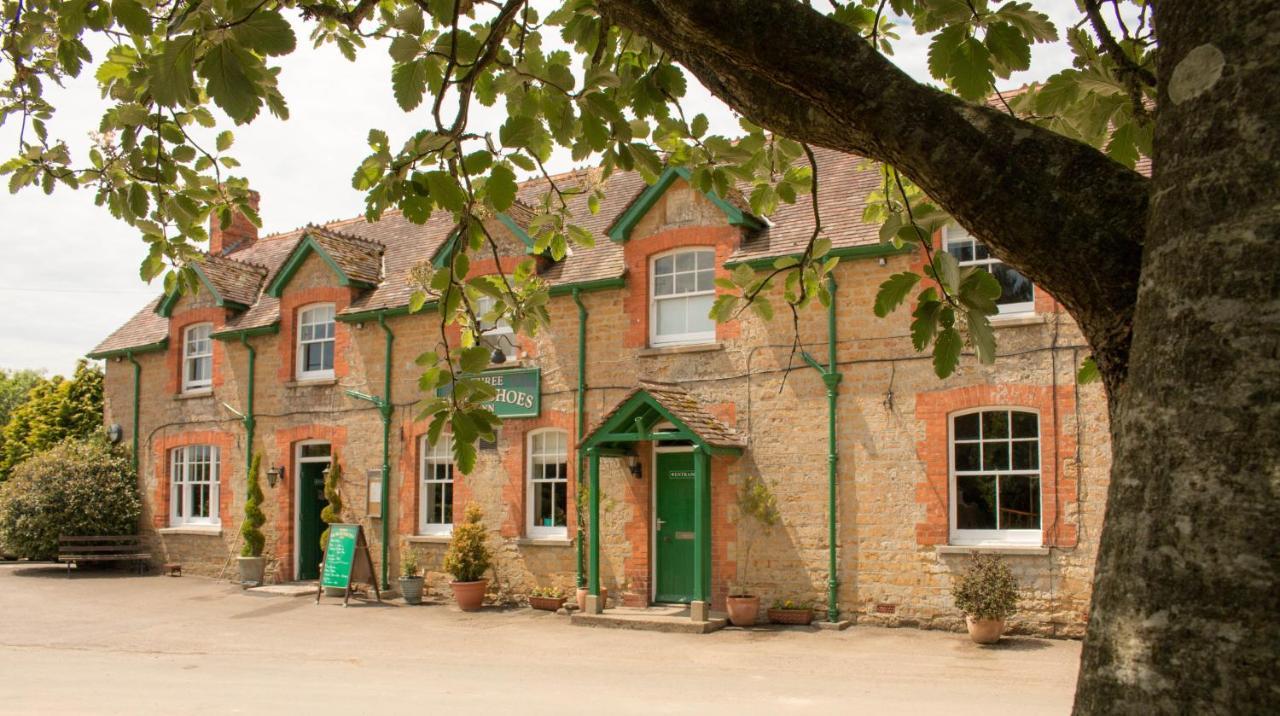 Three Horseshoes Inn Powerstock 外观 照片